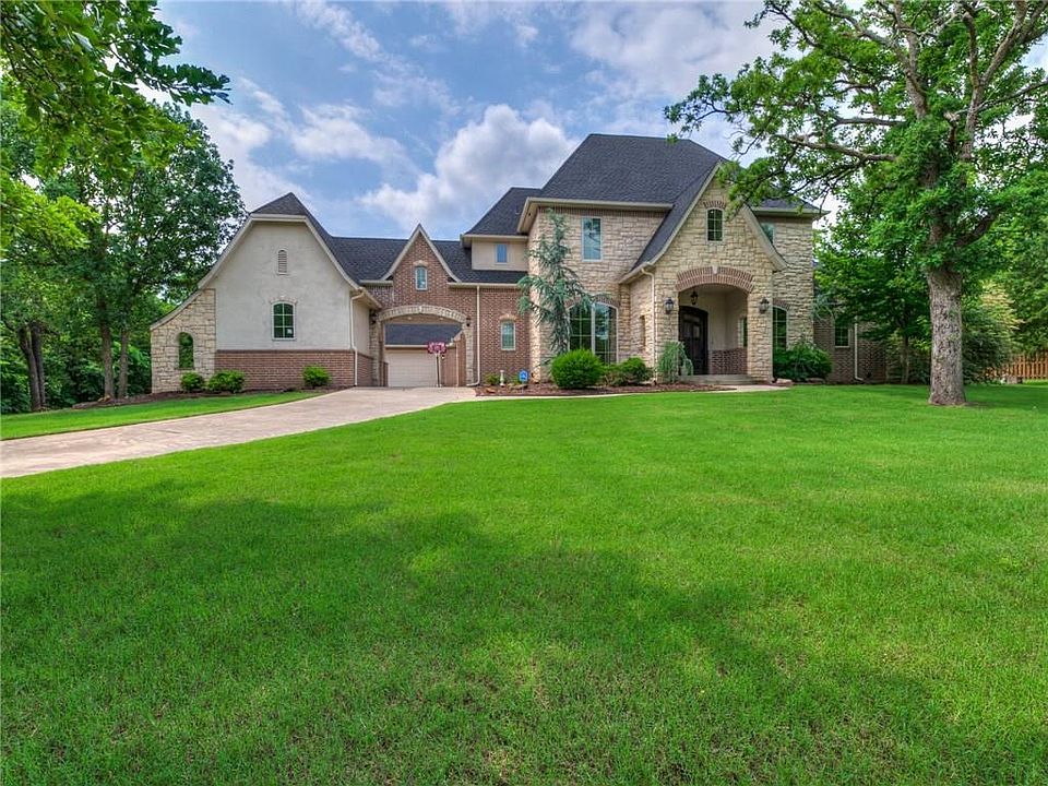 1st image of 18672 Marbella Ln