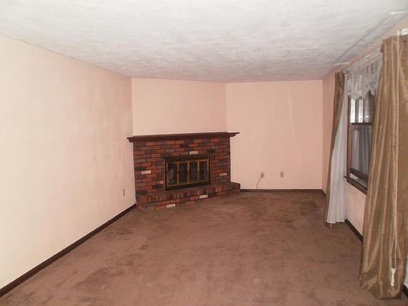 4th image of 11256 N County Road 200 W