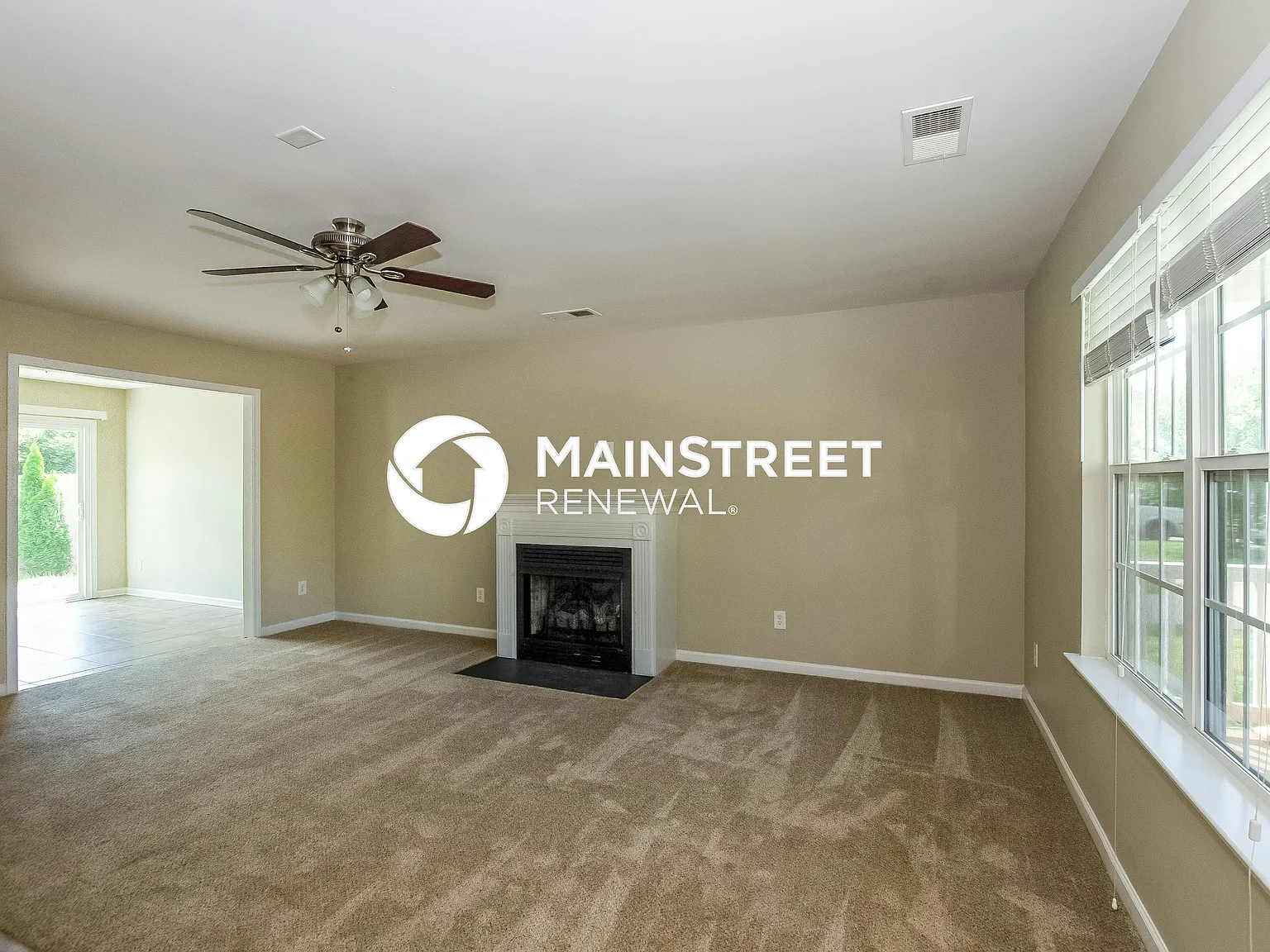 2607 Reid Park Ln — Photo 3