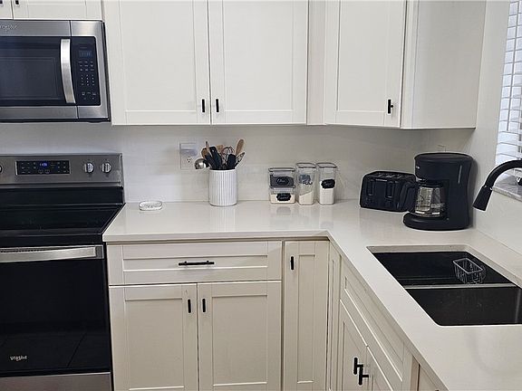 3rd image of 15761 Windward Way Cir APT 3102