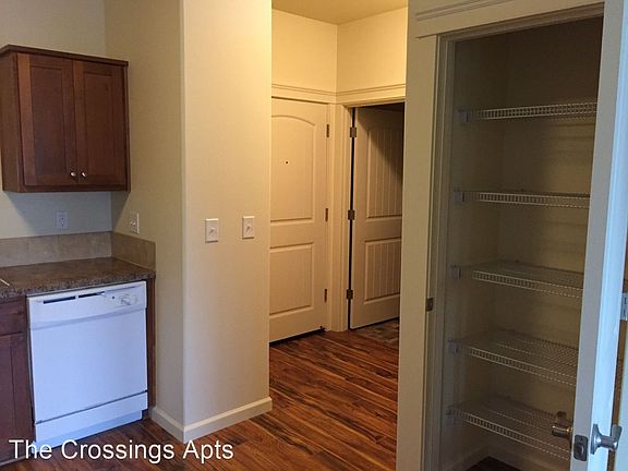 5th image of 901 SE 11th Pl #217