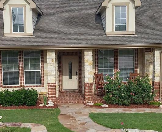 2nd image of 3906 Bonita Ct