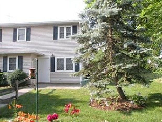 1st image of 4265 Regal Ave