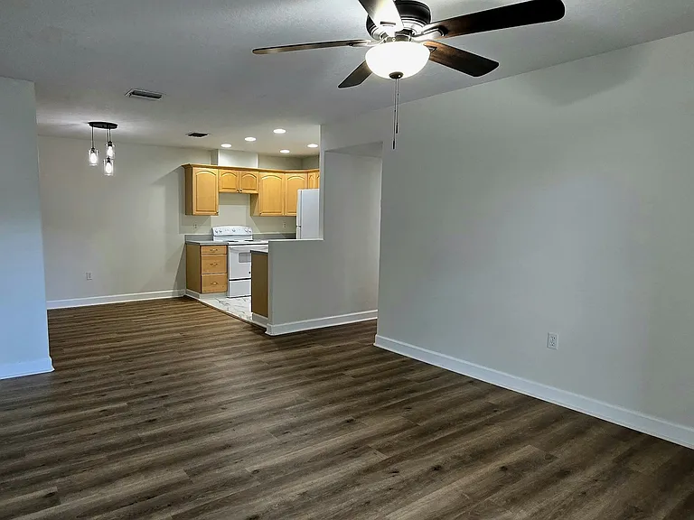 Kitchen, Dining & Living Area