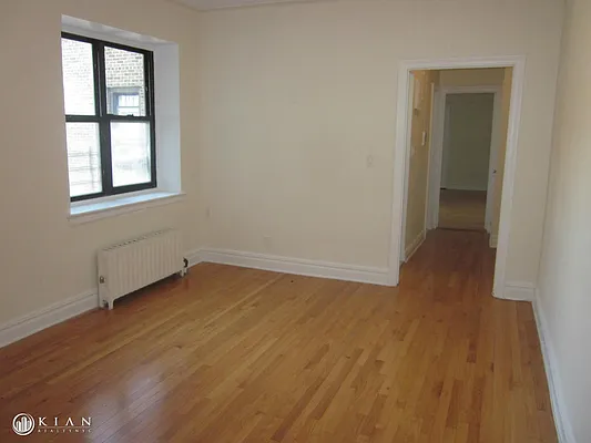 Rented by Kian Realty | media 18