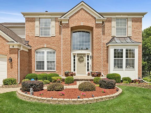 2nd image of 8 Orchid Ct
