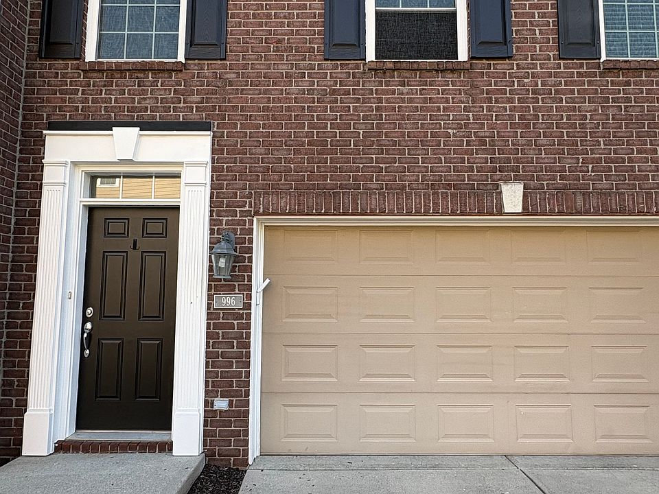 1st image of 996 Bard Ln