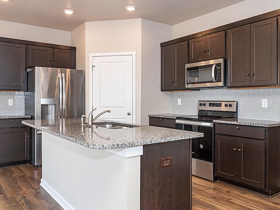 5th image of 5313 Bradbury Ct