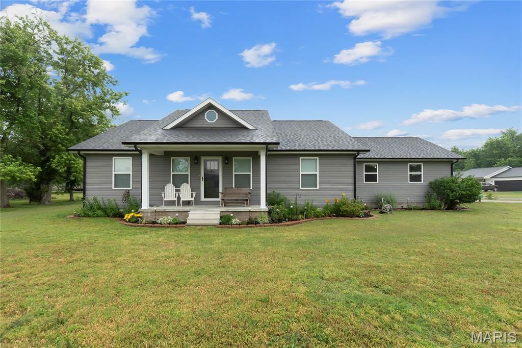 402 Garner St, Sikeston, MO - View 2