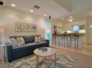 71-1 Puapake Pl, Lahaina, HI 96761