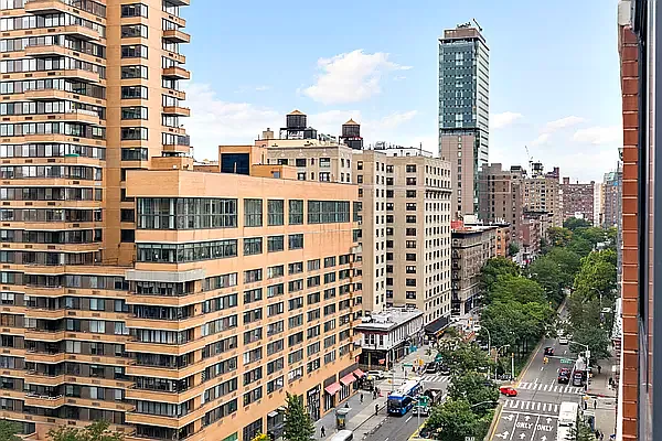 Sold by Compass | media 16