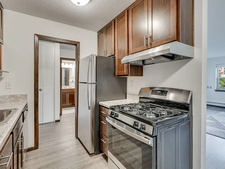 Sumter Green Apartments — Photo 20