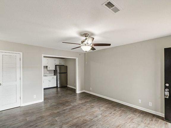 4th image of 2833 Cobalt Dr #2808-F