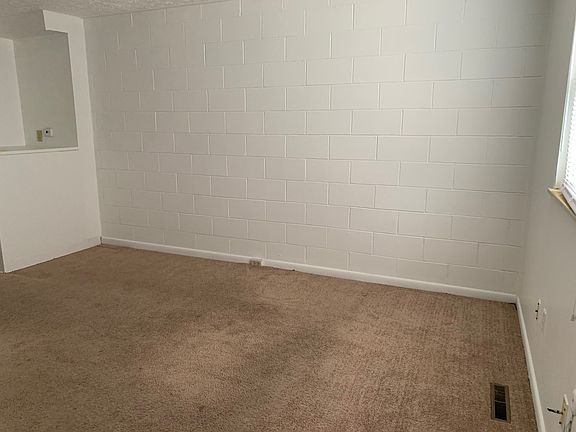 3rd image of 242 W 9th Ave APT D