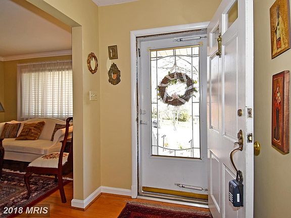 3rd image of 3303 Military Dr