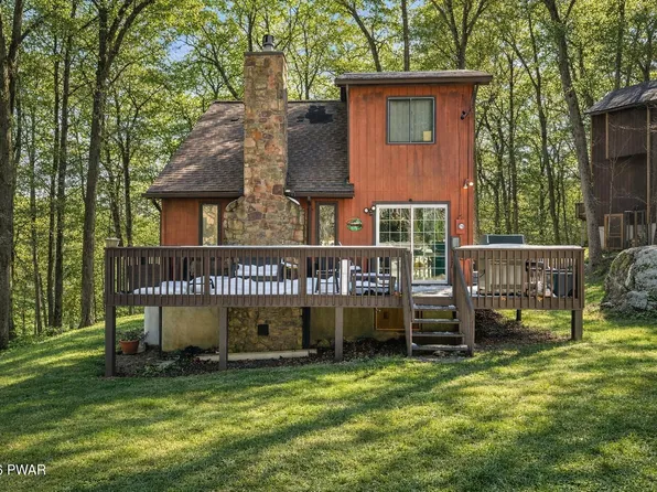 3111 Cherry Ridge Rd, Bushkill, PA 18324