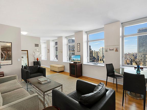2nd image of 11 E 29th St APT 27B