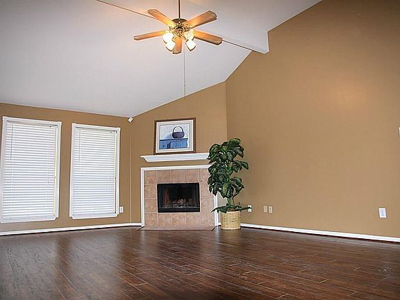 5th image of 3302 Mulligan Ct