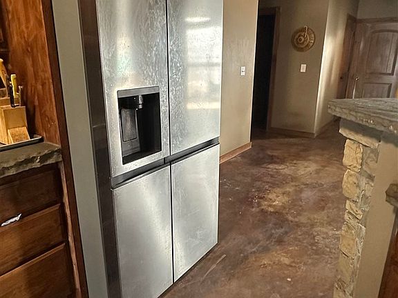 3rd image of 800318 S 3390th Rd