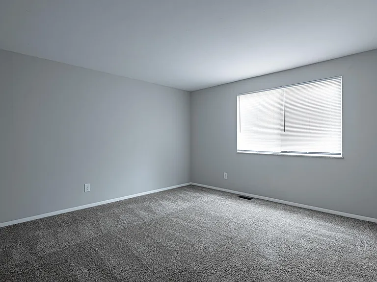 Flowerdale Townhomes — Photo 10