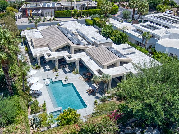 2nd image of 6 Rocky Ln