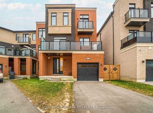 415 Veterans Dr #UPR, Brampton, ON L7A 4Y9