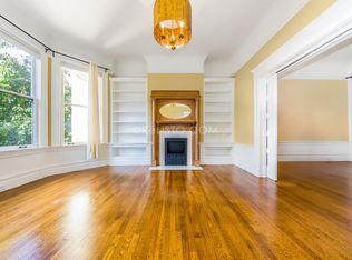 3751 Cesar Chavez St, San Francisco, CA 94110