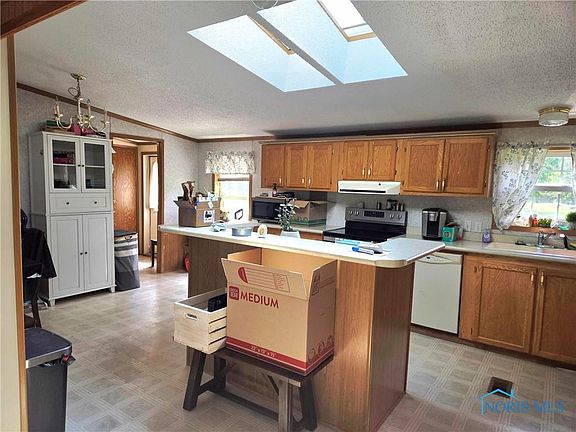 2nd image of 4547 County Road 1575 #106