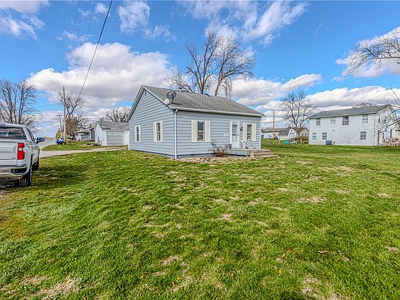 3rd image of 6090 Public Rd