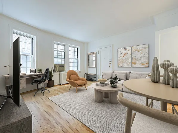 6 Burns St APT 211, Flushing, NY 11375