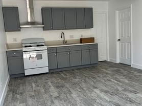 120 W 73rd St, Los Angeles, CA