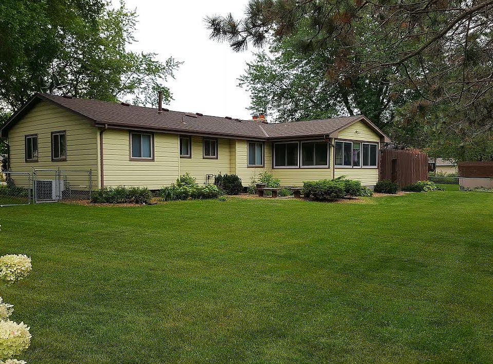 1st image of 8025 Vincent Cir N