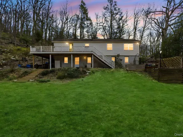 27 Arden Drive, Garrison, NY 10524