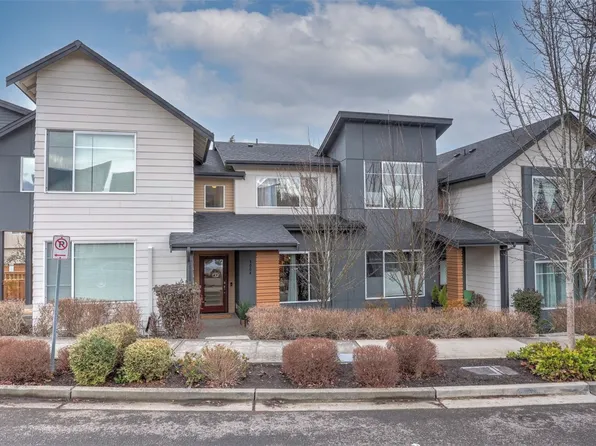 3004 S Adams Street, Seattle, WA 98108