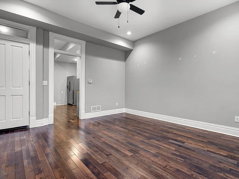 2111 Menard St #2N — Photo 17