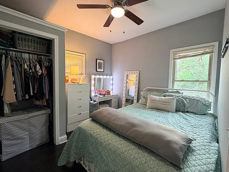1314 Mathews Ave #2 — Photo 7