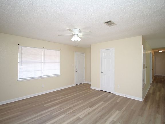 4th image of 7177 Schwab Dr