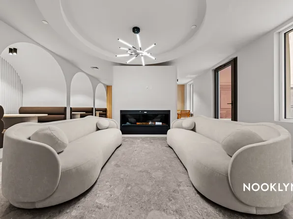 26-04 Jackson Avenue image 18 of 42