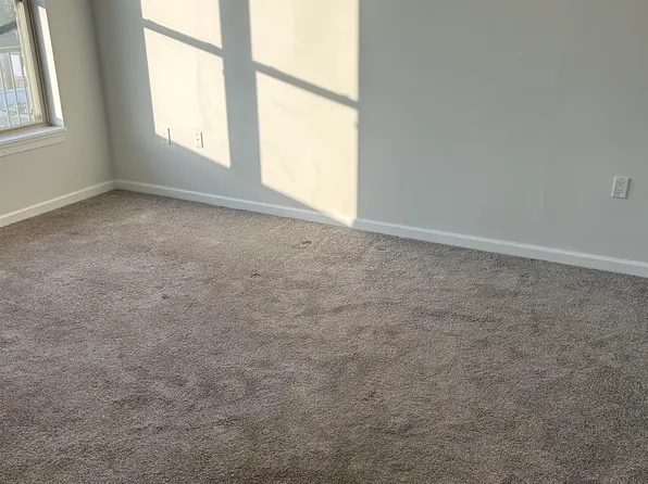 186 Broadway image 13 of 14