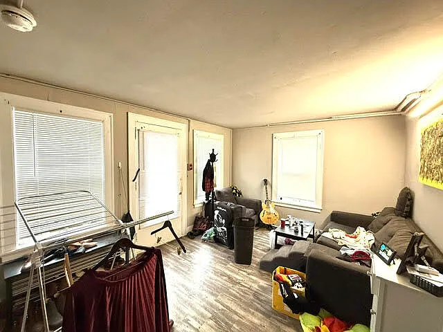 708 Stewart Ave — Photo 20