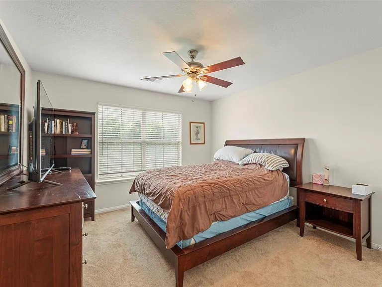 44 Parkway Pl — Photo 31