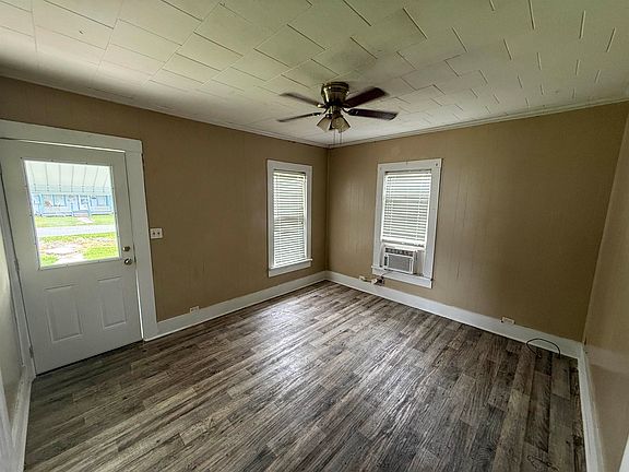 5th image of 623 McKinley St