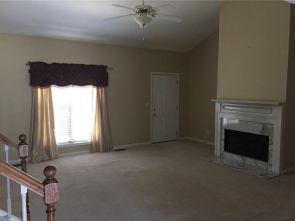 4th image of 4048 Churchill Downs Dr
