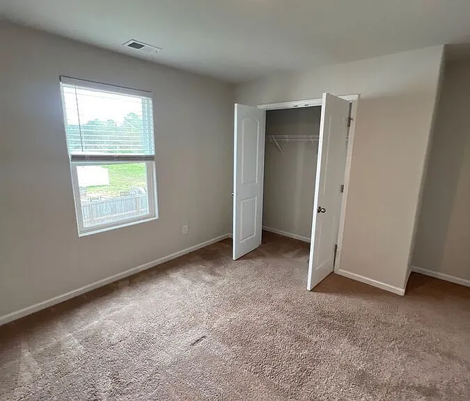 608 Frosty Way — Photo 32