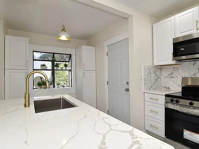 3127 Becket Rd — Photo 8