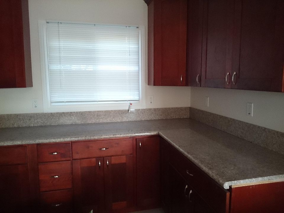 2nd image of 511 Potrero Grande Dr