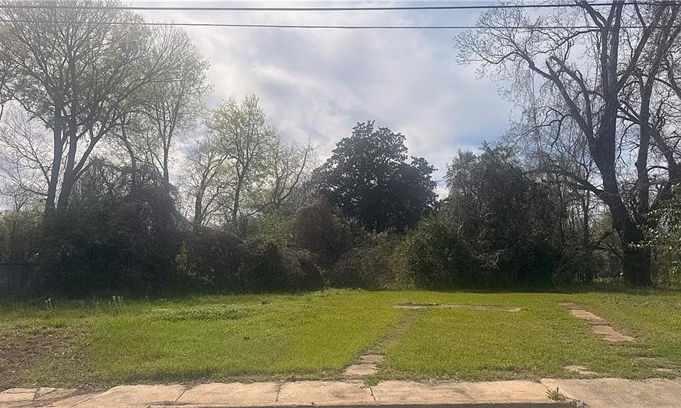 1st image of 2108 Mill St Lot 7