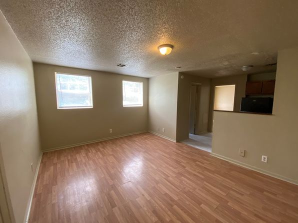 215 W Fairview St #401