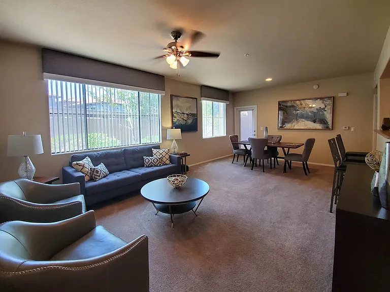 2b2 1182 SQFT 2 Bed 2 Bath