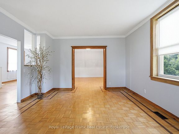 5th image of 220 Linden Valley Rd